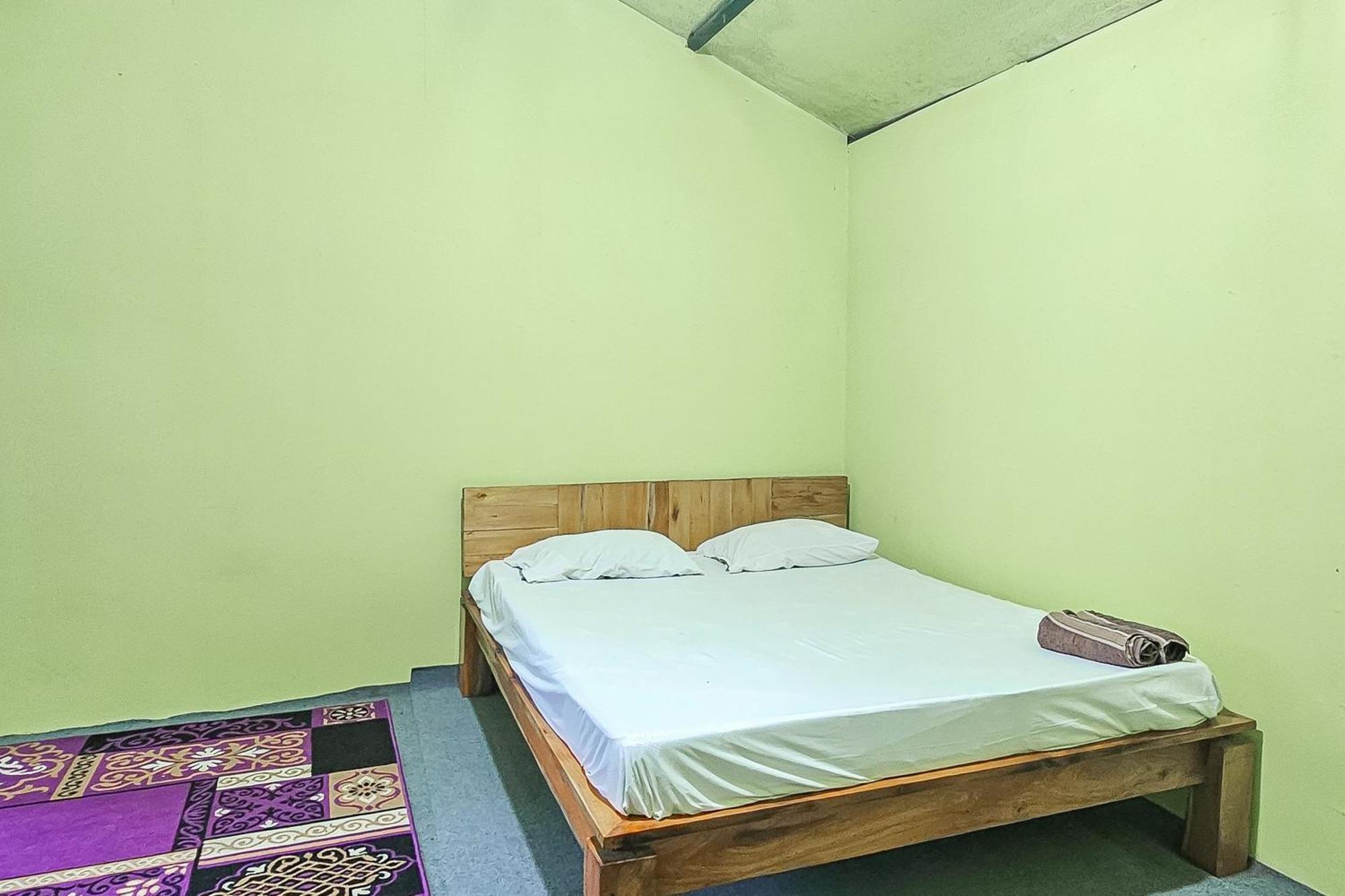 Baruhtunggul Bukit Senyum Residence Mitra Reddoorz מראה חיצוני תמונה