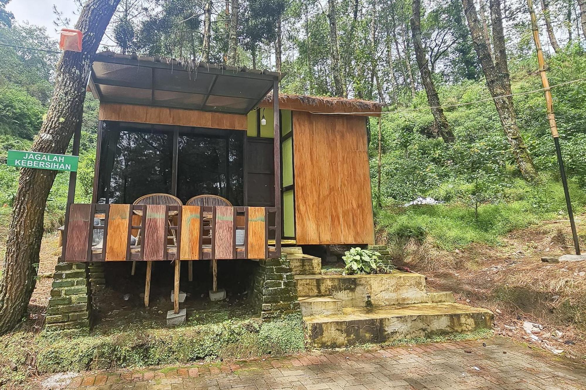 Baruhtunggul Bukit Senyum Residence Mitra Reddoorz מראה חיצוני תמונה